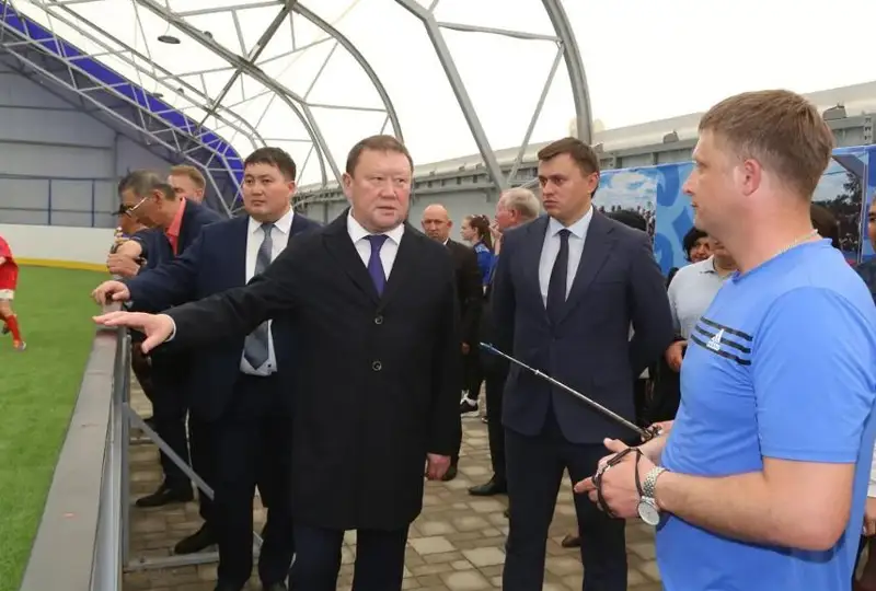 Физкультурно-оздоровительный комплекс открыли в райцентре СКО