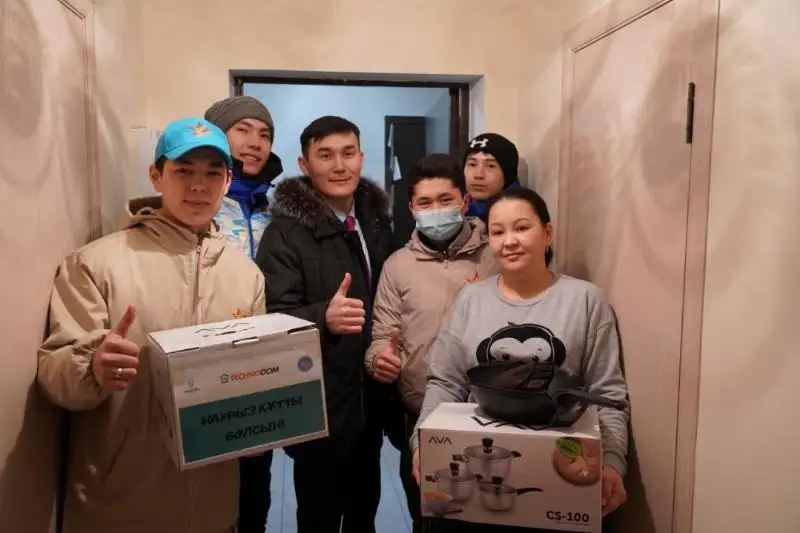 В столице многодетным семьям подарили бытовую технику