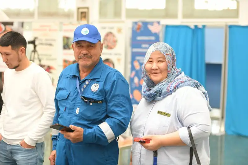 Выездные пункты для голосования работают на Тенгизе