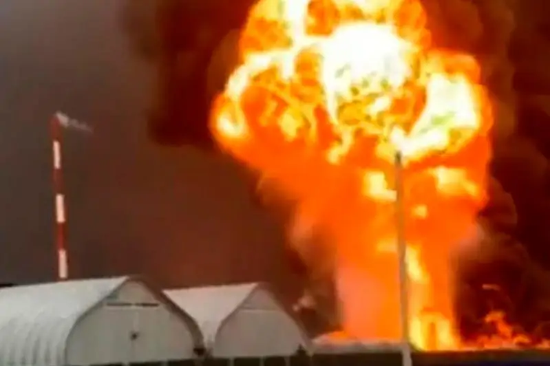 Пожар на Тенгизе: экологи проведут внеплановую проверку