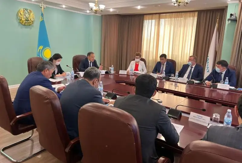 Все села обеспечат медицинской инфраструктурой в РК