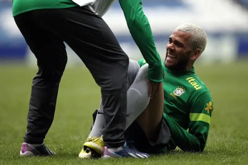 Бразилец Дани Алвес стал самым возрастным игроком за всю историю мундиалей