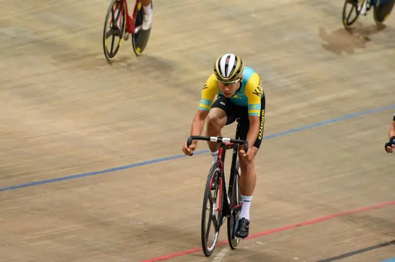 Победителей чемпионата Казахстана по велоспорту на треке назвали в столице