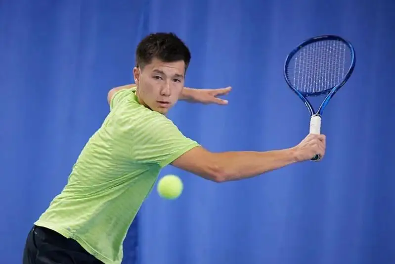 Спортсмен из Актау стал серебряным призером теннисного турнира в Нур-Султане