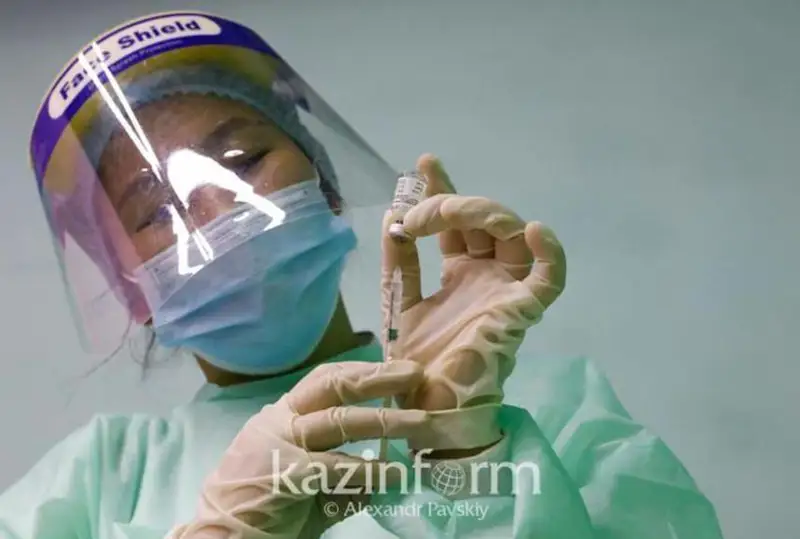 Qazaqstanda koronavırýsqa qarsy qansha adam egildi