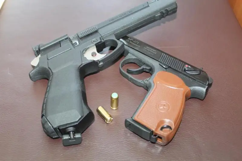 Владельцев оружия проверили полицейские Шымкента