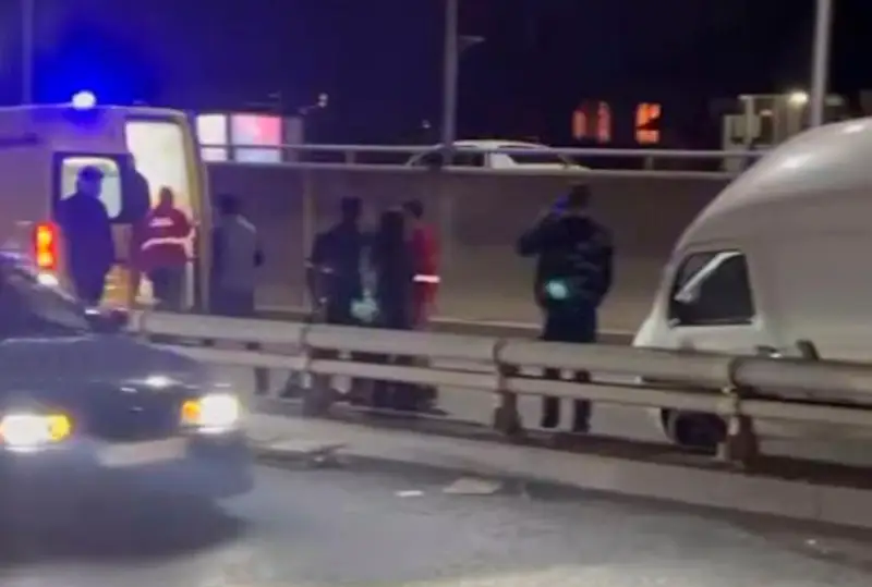 Два человека пострадали в массовом ДТП в Алматы