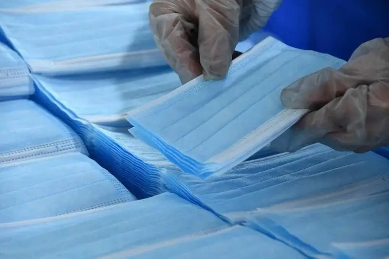 زاڭسىز اينالىمداعى 70 مىڭ ءدارى مەن جارتى ميلليون ماسكا تاركىلەندى