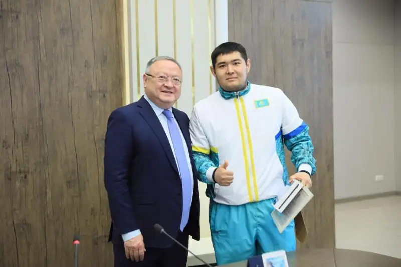 Ключи от квартир вручат актюбинцу - призеру  XXIV сурдлимпийских игр