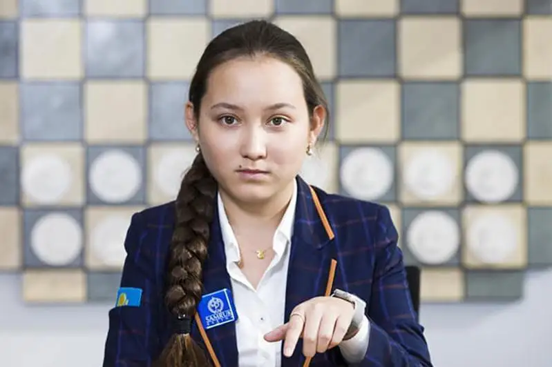 جانسايا ابدىمالىك: ماقساتىم - قىتايلىق الەم چەمپيونىن جەڭۋ