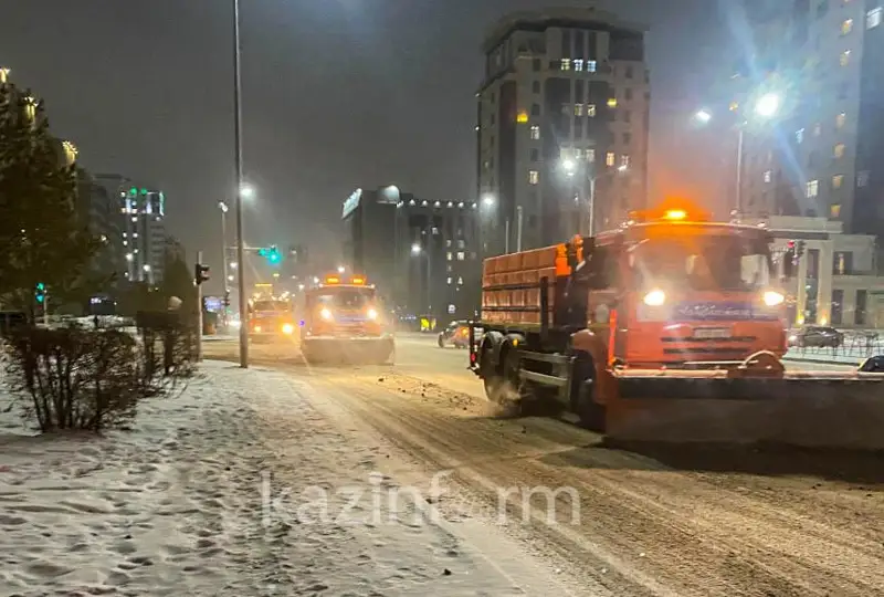 Месячная норма осадков выпала за ночь в Костанае: как справляются службы