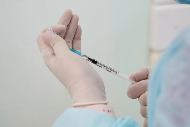 Сколько астанчан получили Pfizer?