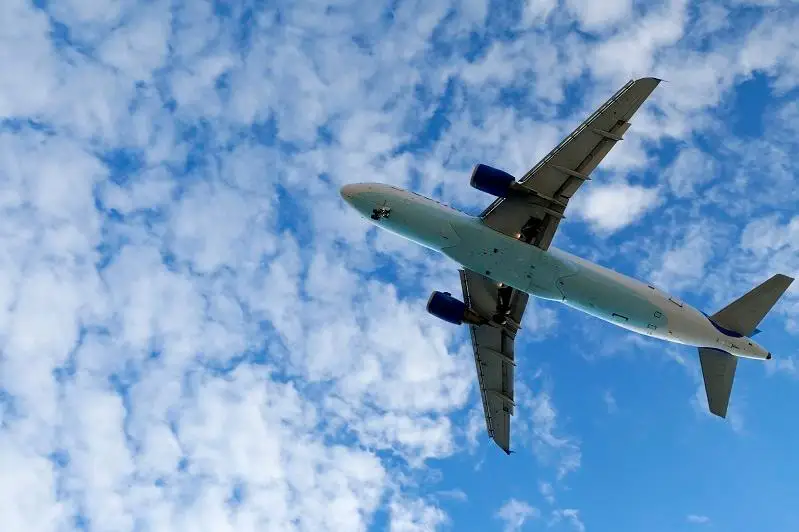 قازاقستاندا قانداي اۋە رەيستەرى توقتاتىلدى