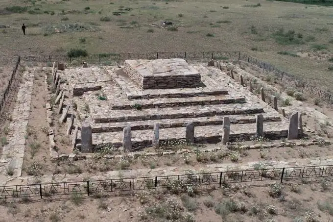 قاراعاندى وبلىسىنىڭ كيەلى جەرلەرىنە ەكسكۋرسيالىق تۋرلار ۇيىمداستىرىلادى