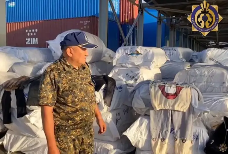 Крупная партия контрабандных товаров на 1 млрд тенге задержана на границе РК с Китаем