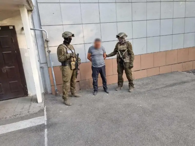 Өскемен тұрғынынан 50 млн теңге бопсалап алған ер адам ұсталды