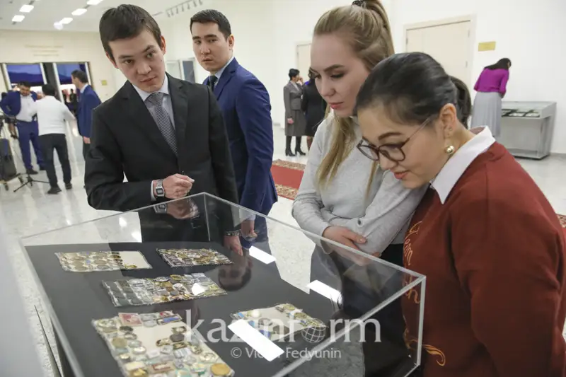 Төсбелгілердегі тарих: Астанада фалеристік жәдігерлер көрмесі ашылды
