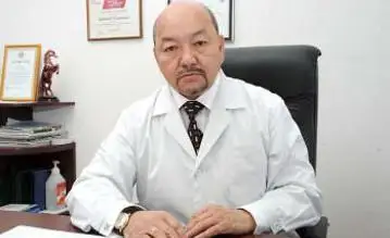 كەيبىر ادامدار مەديتسيناعا جۇگىنبەي ەمشى، ءتاۋىپ ارالاپ كەتەدى - ونكولوگ