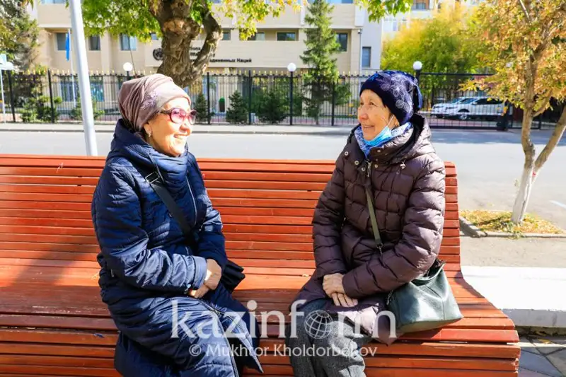 Kisini syılaýdy, adaldyqty ata-ájemnen úırendim – Qarttar kúnine oraı saýalnama