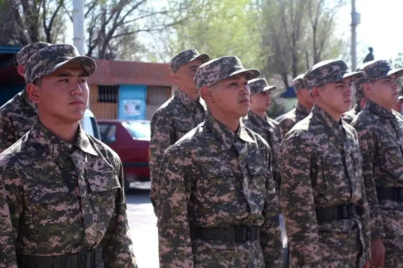 Первые новобранцы пополнили ряды Вооруженных сил РК