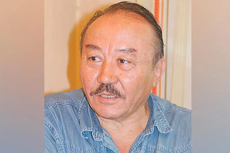 مۇحتار ماعاۋين 80 جاسقا تولدى