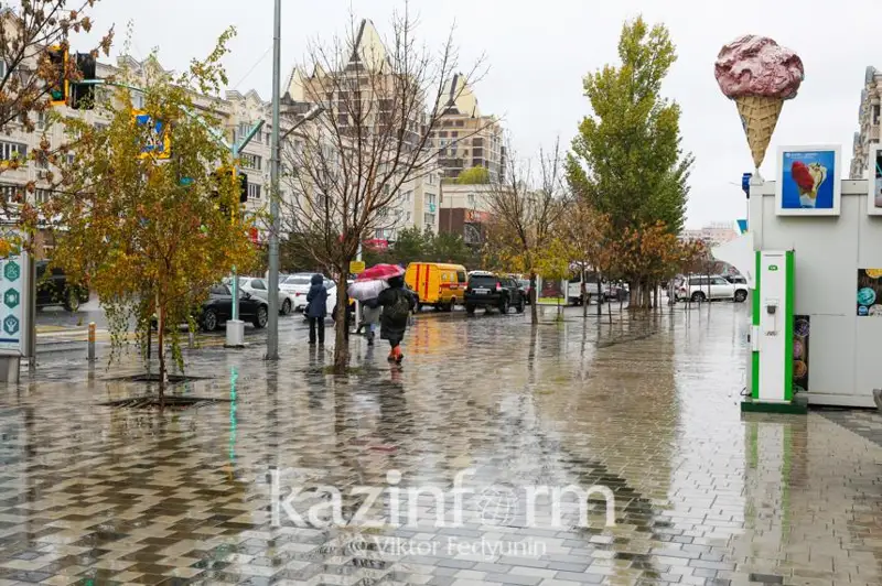 Дожди и снег накроют 27 октября большую часть Казахстана