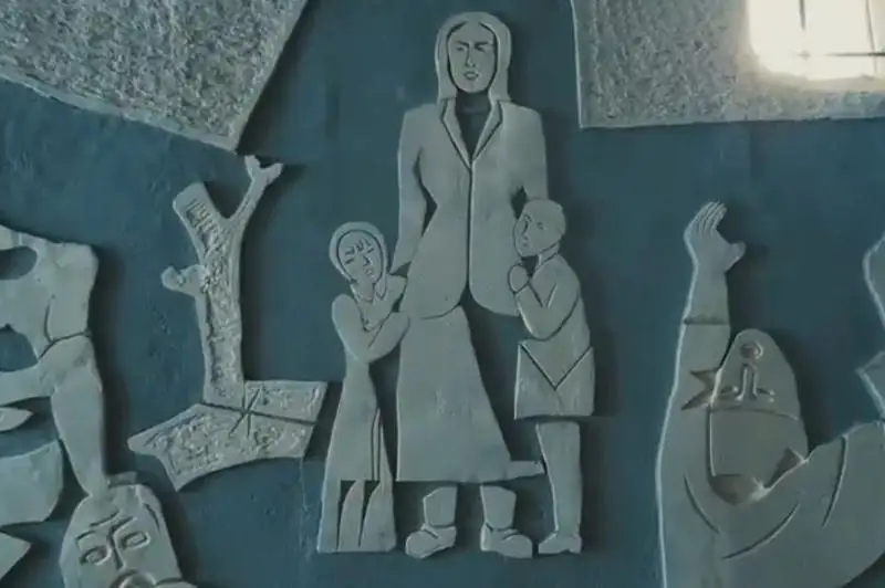 ەلوردالىق ديزاينەر الجير مۇراجايىنىڭ جادىگەرلەرىنە جان ءبىتىردى