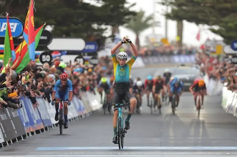 Евгений Федоров стал чемпионом мира по велоспорту на шоссе