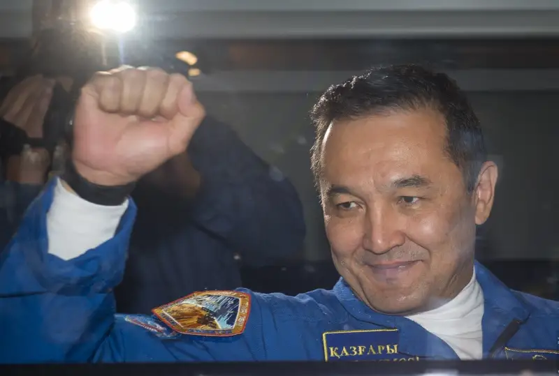 Айдын Аимбетов позвонил из космоса Талгату Мусабаеву