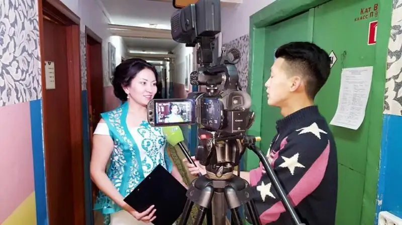 اسەم ەرەجە قىزى: باقىتتى ايەل - ۋاقىتىندا ۇيىندە وتىراتىن، كۇيەۋىنە كەرەك ايەل