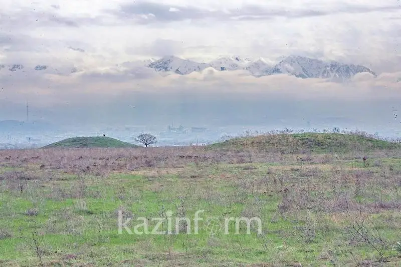 Боралдайдағы Сақ қорғандары 18-19 ғасырларда аяусыз тоналған  - Сержан Саров