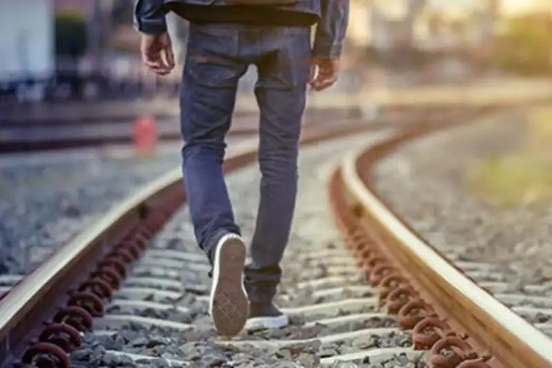 ەلوردادا تۇراتىن ايەل 9 جىل بۇرىن جوعالعان ۇلىن تاپتى