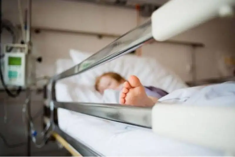 Ребенок отравился антидепрессантами из-за ошибки фармацевта в Павлодаре