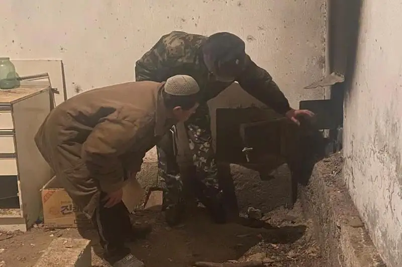 جامبىل وبلىسىندا مونشادا تۇتىنگە ۋلانعان ءتورت بالا اۋرۋحاناعا ءتۇستى