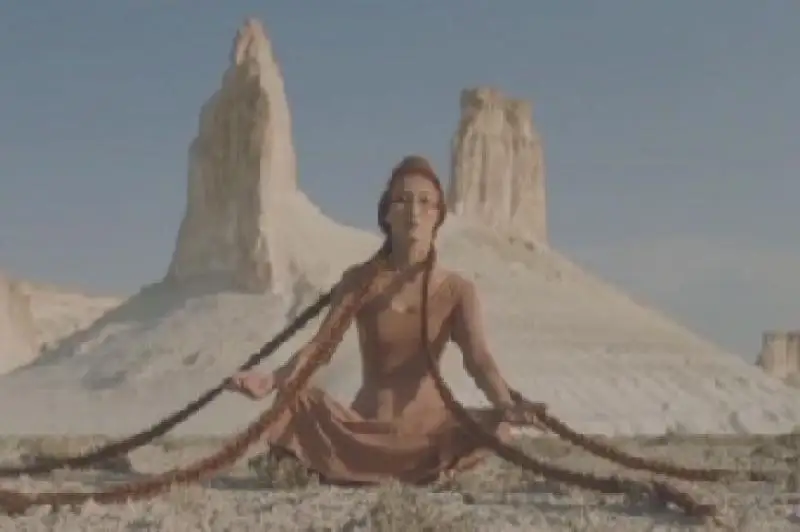 قازاق حورەوگرافى تۇسىرگەن «كيەلى بي» فيلمى الەمدىك كينوفەستيۆالدە كورسەتىلەدى