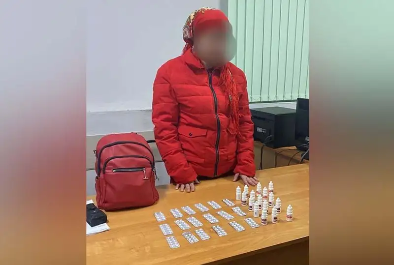 Психотропные препараты изъяли  у наркоманки за рулем авто в Атырау