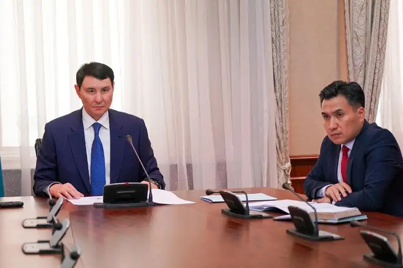 Úkimette bızneske ákimshilik júktemeni azaıtý jónindegi jospardy iske asyrý barysy qaraldy