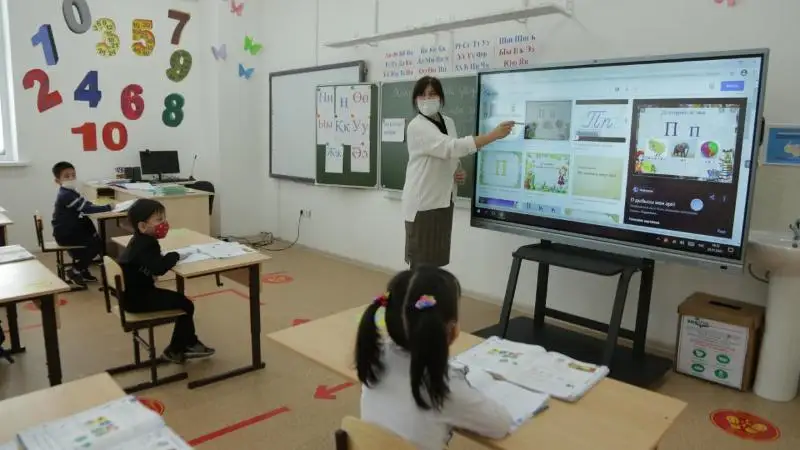 وتكەن جىلى نۇر-سۇلتاندا قانشا مەكتەپ پايدالانۋعا بەرىلگەن؟