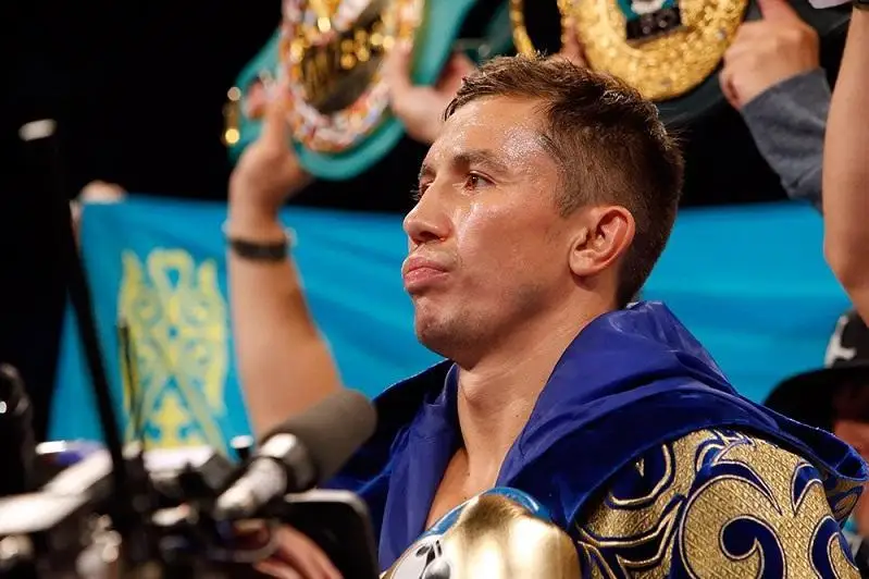 ابەل سانچەس گولوۆكيننىڭ ابسوليۋتتى الەم چەمپيونى اتاعى ءۇشىن ايقاسىنىڭ بولماۋىنا كىنالىلەردى اتادى