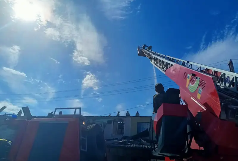 Жилой комплекс «Гаухартас» горит в Атырау