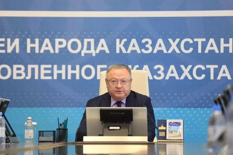 Мы должны воспитывать молодежь настоящими патриотами - Ондасын Уразалин