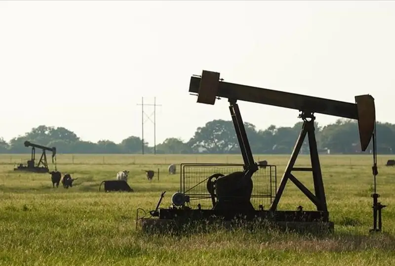 Цены на нефть превысили $90 за баррель