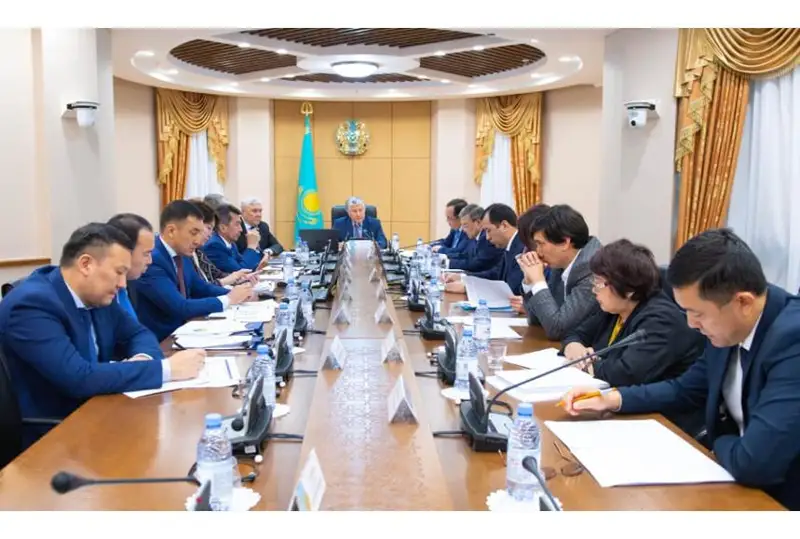 Сенатор Бауржан Каниев: Существует разрыв между зарплатой населения и ценами на жилье