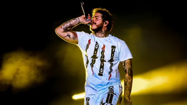 جىلدىڭ ۇزدىك مۋزىكانتى انىقتالدى