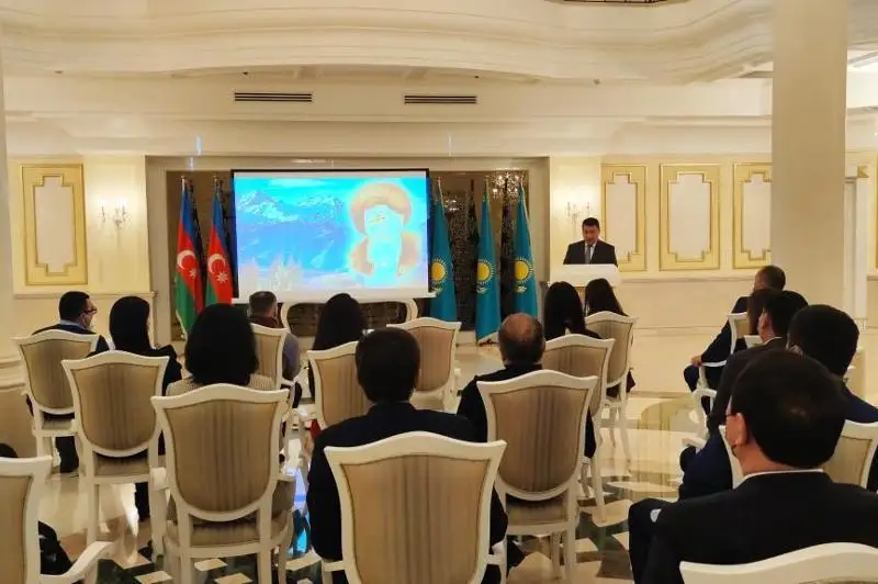 باكۋدە جامبىل جابايەۆتىڭ 175  جىلدىعى تويلاندى