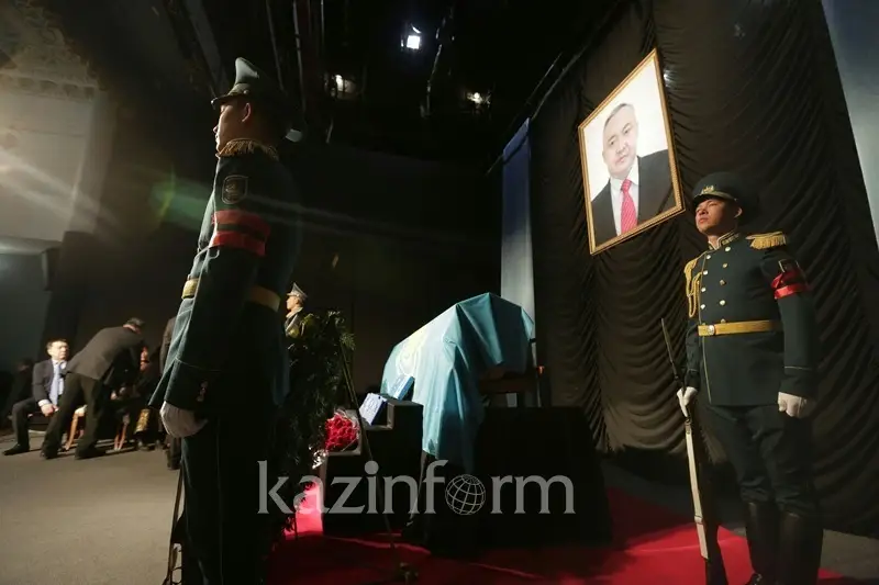 Астанада Қозыкөрпеш Жаңбыршинді ақтық сапарға шығарып салуда