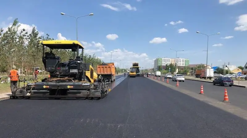 Около 300 улиц за три года построили в Астане