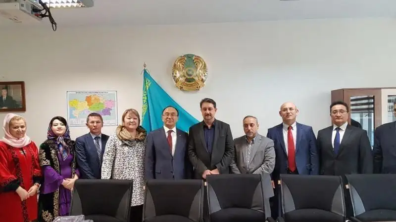 شەتەلدىك ج و و- دا قازاق ءتىلىن وقىتۋ ورتالىقتارى اشىلدى