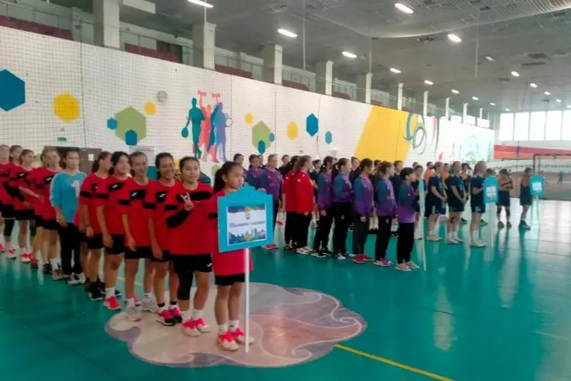 Чемпионат РК по гандболу среди девушек прошел в Астане в честь Дня Республики