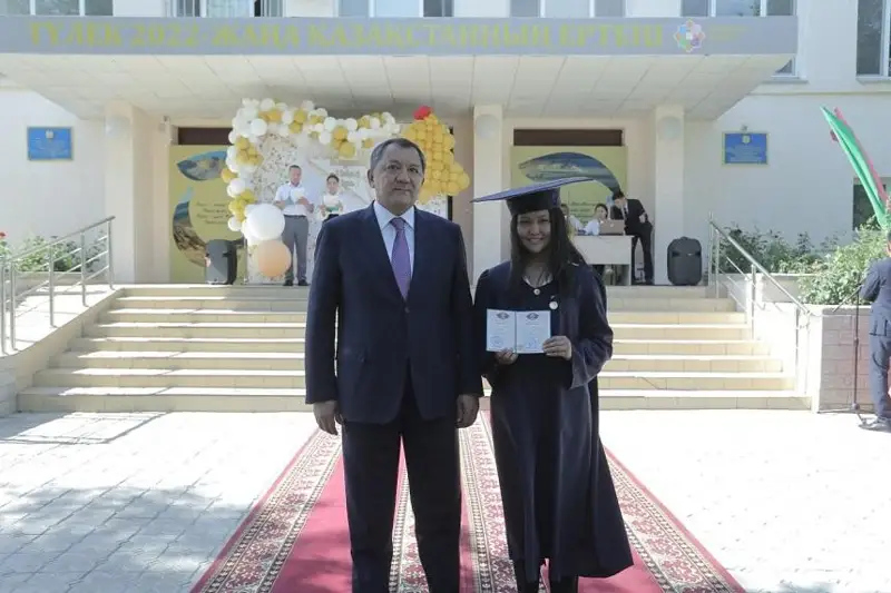 Семь школ Мангистауской области вошли в число «100 лучших школ» Казахстана